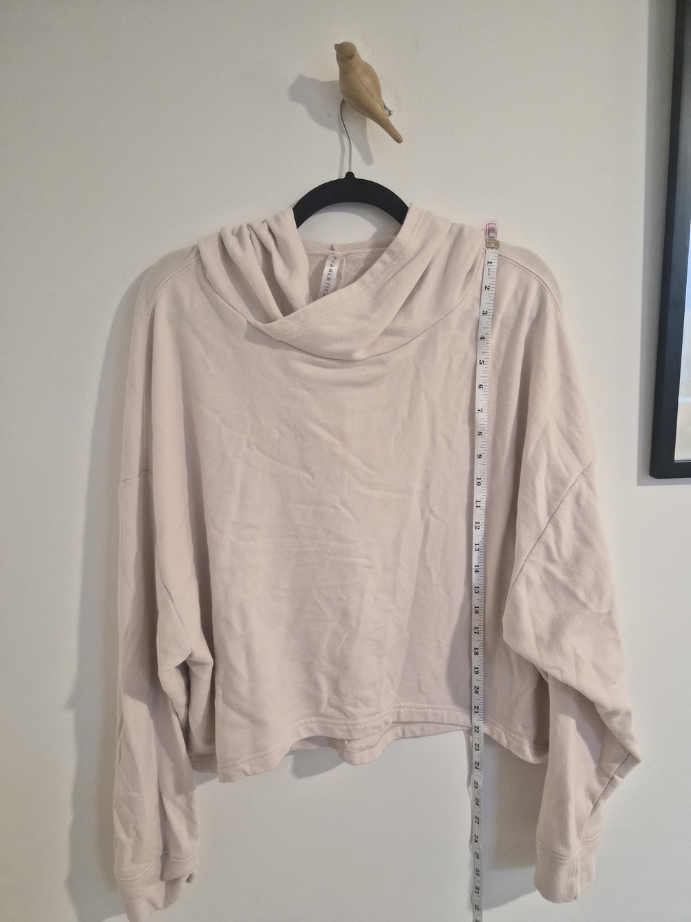 Fabletics | Cropped Light Blush Hoodie View 5